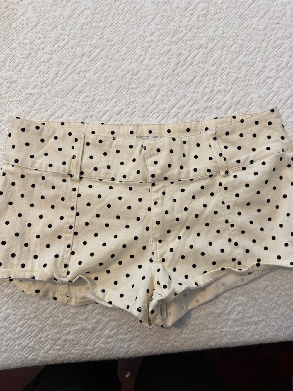 Women’s Polka Dot Jean Shorts - Cream with Black Dots L